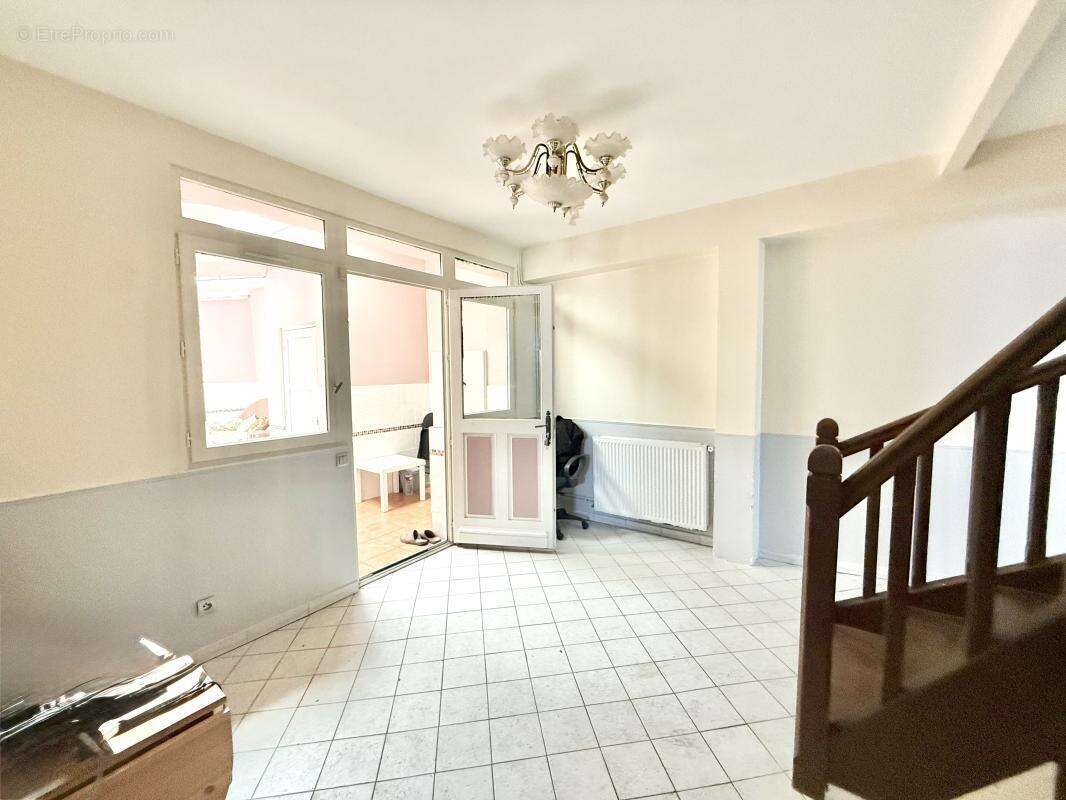 Maison à AULNAY-SOUS-BOIS