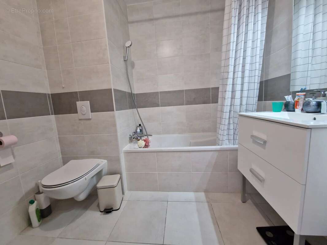 Appartement à CAGNES-SUR-MER
