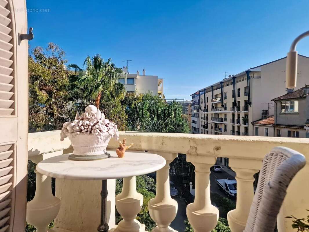 Appartement à CANNES