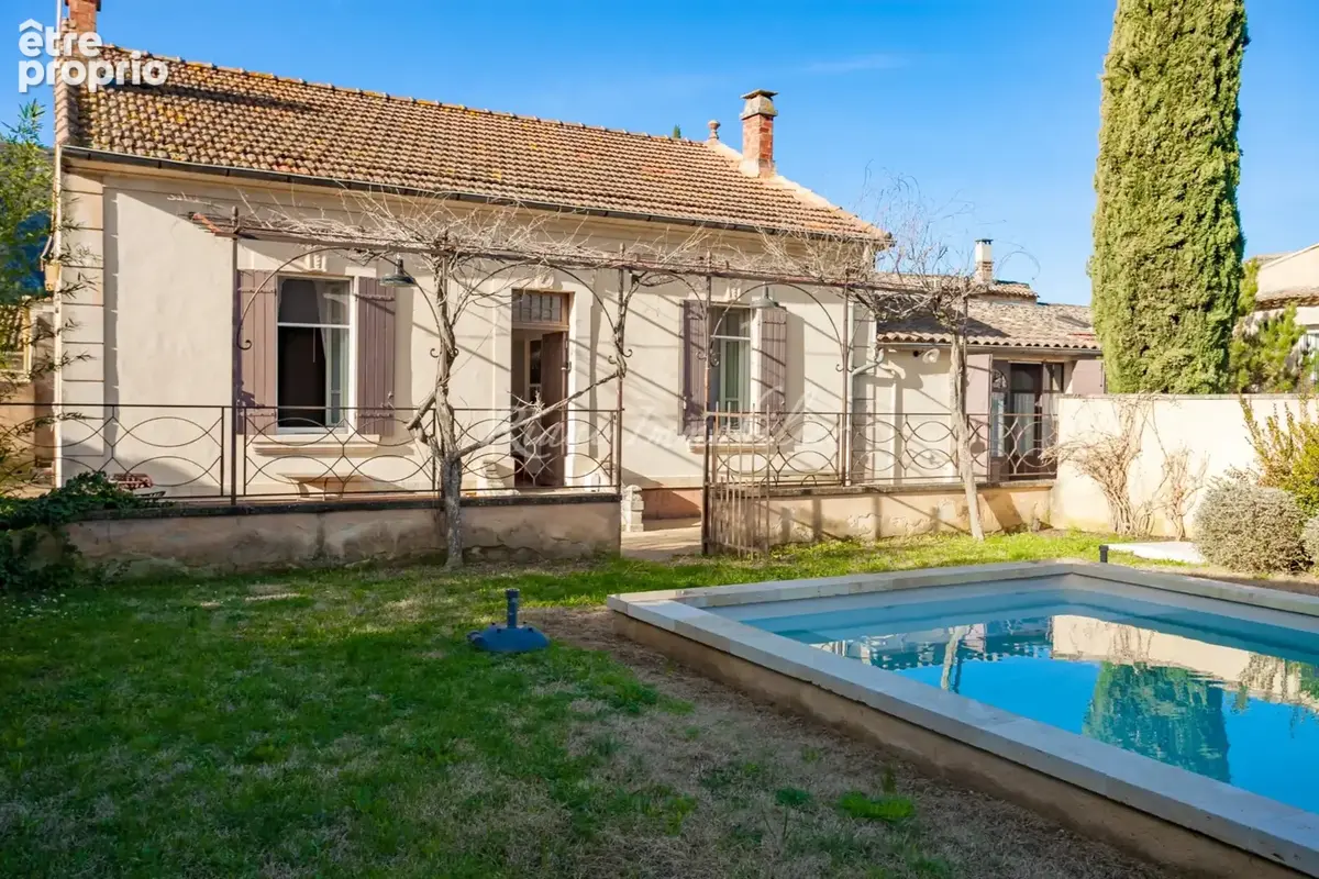 Maison à MAUBEC