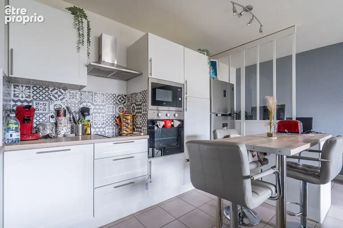 Villenave d'Ornon - Appartement T3 de 58m² avec balcon et parking - photo 4