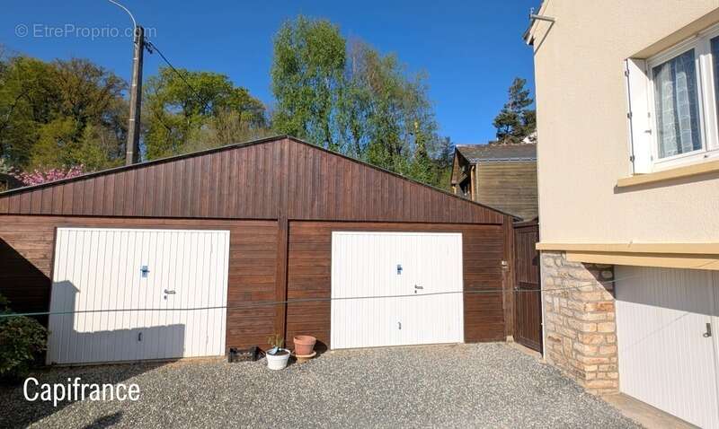 Maison à LE ROC-SAINT-ANDRE