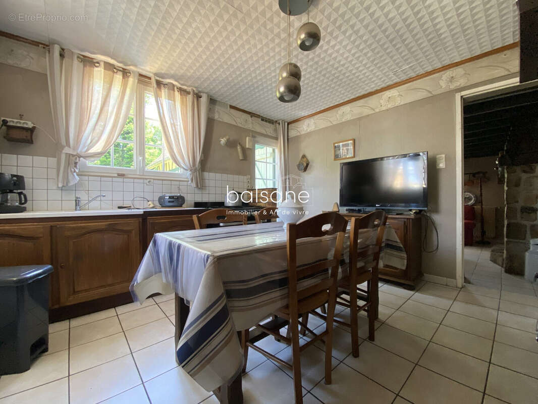 Maison 103 m² à Sassetot-Le-Malgarde  - photo 7