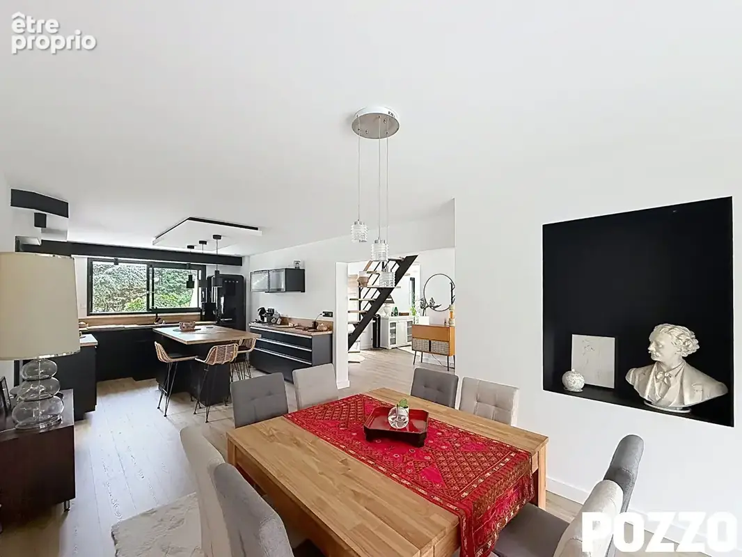 JULLOUVILLE  à 4 mn des plages maison de 155 m² avec piscine couverte et dépendance - photo 8