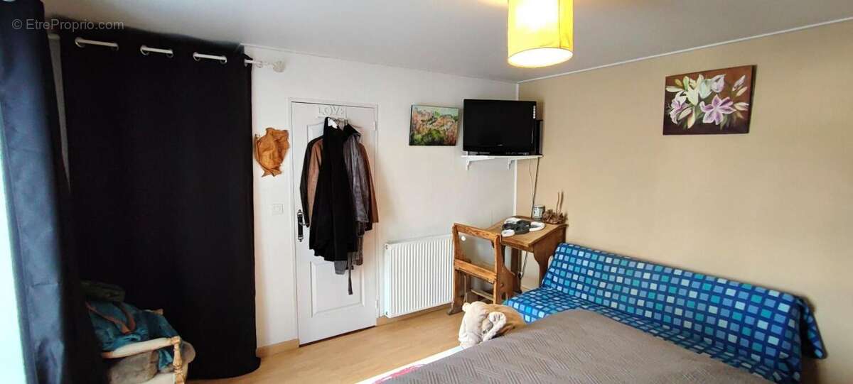 Maison à DECAZEVILLE