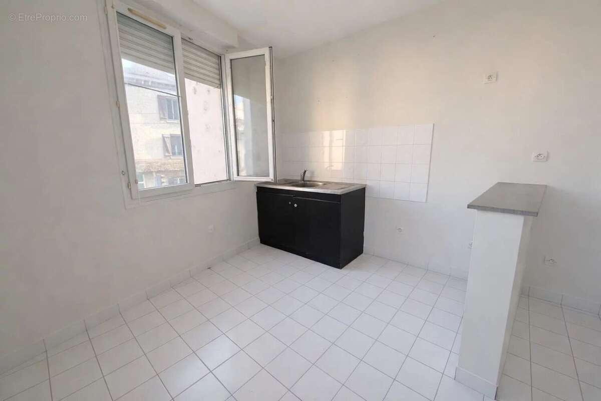 Appartement à LA FERTE-SOUS-JOUARRE