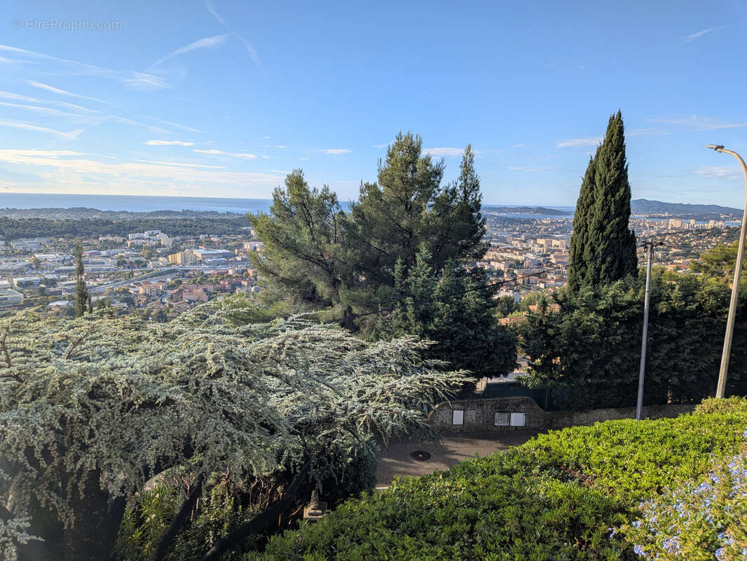 Maison à LA VALETTE-DU-VAR