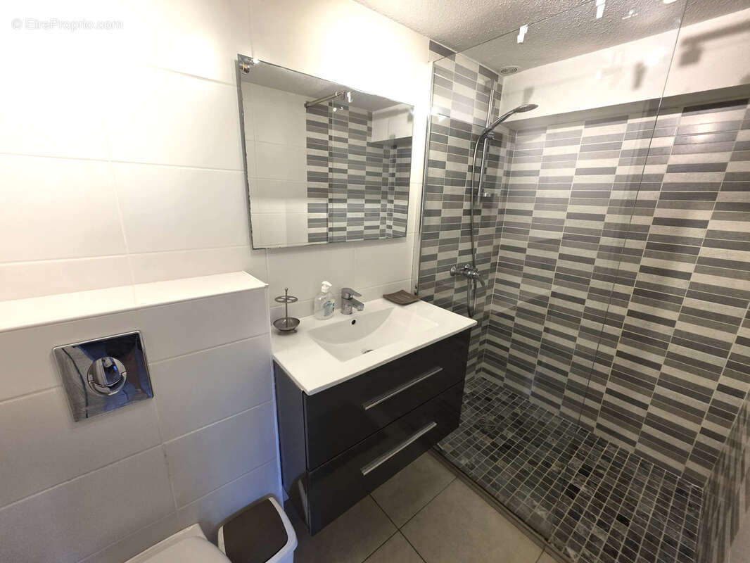 À acheter 189500 € à Gruissan : maison de 35m2 - photo 5