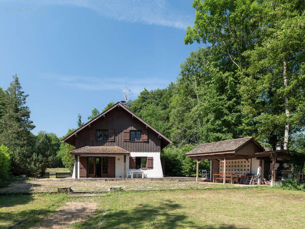 Maison à SAINT-JORIOZ