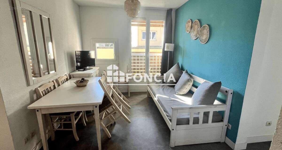 Appartement à LA LONDE-LES-MAURES