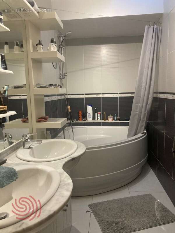 Maison à BOUJAN-SUR-LIBRON