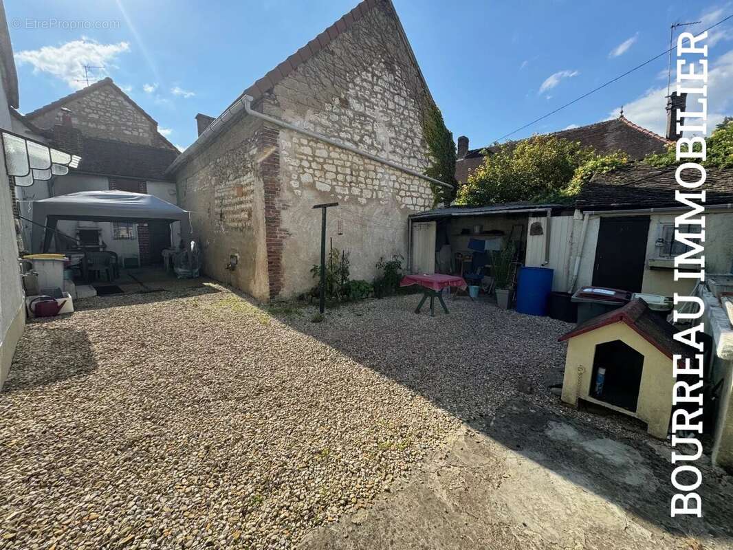 Maison à BEON