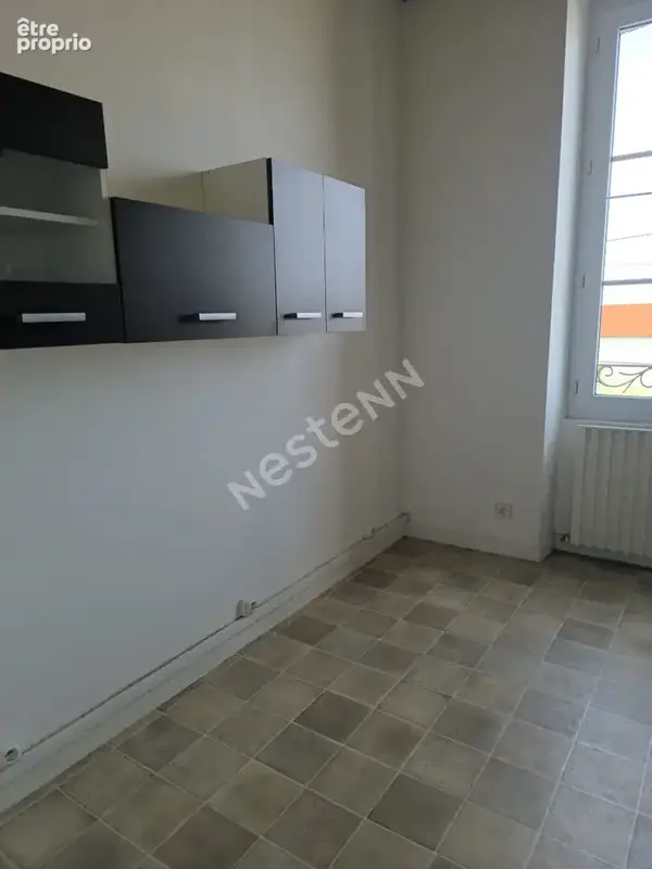 Appartement 2 chambres - Le Pellerin - Cave et parking - photo 2