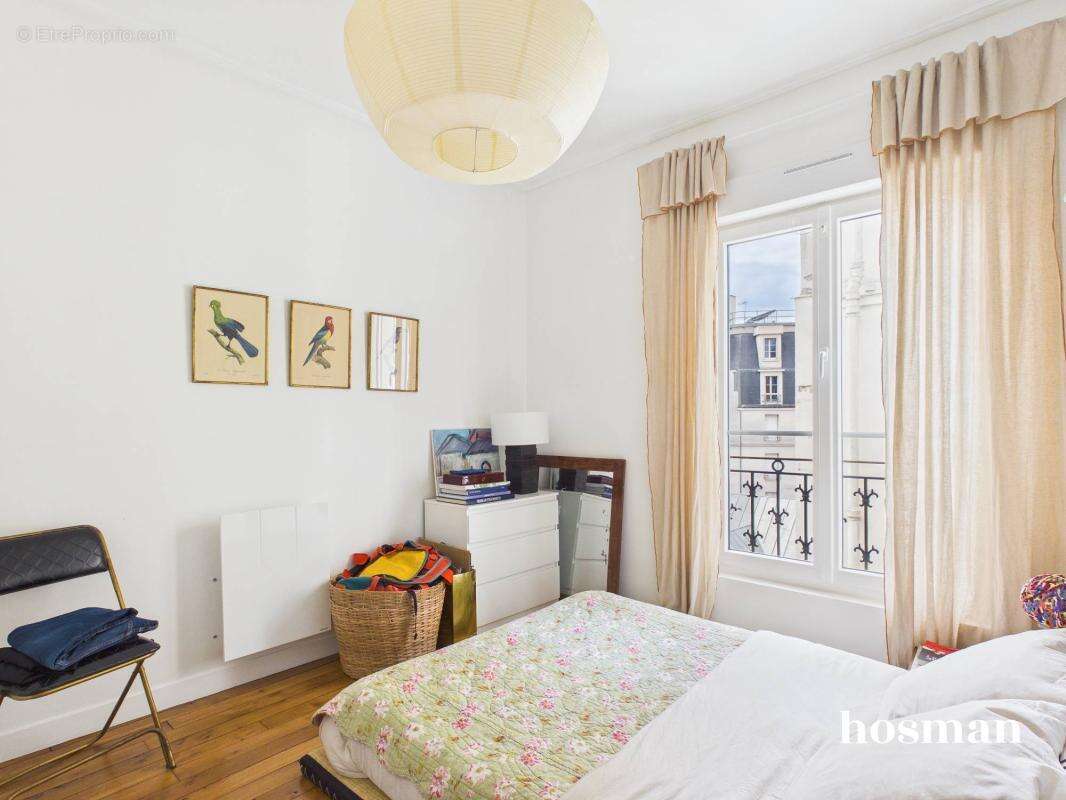 Appartement à PARIS-19E