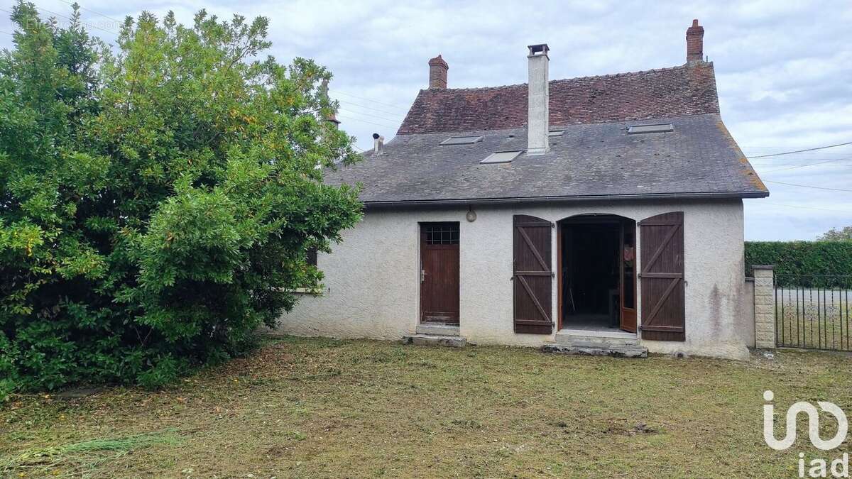 Photo 9 - Commerce à REIGNAC-SUR-INDRE