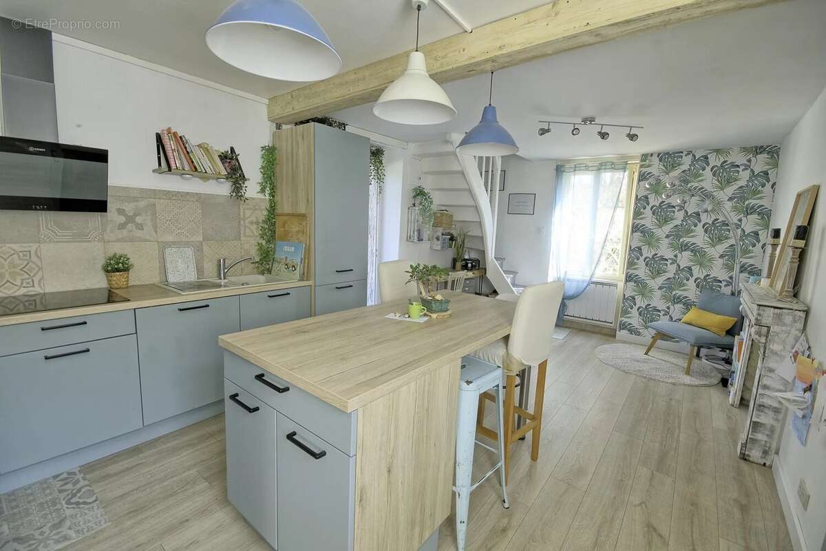 Maison à OUISTREHAM