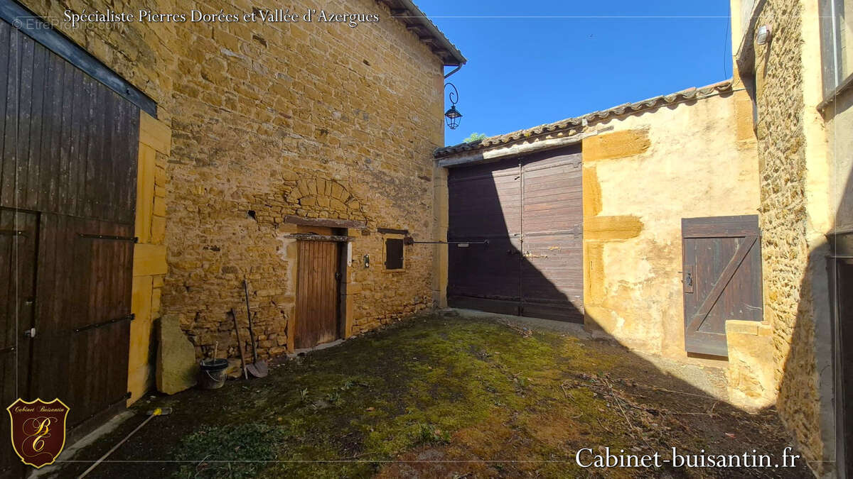 Maison en pierres centre village - photo 5