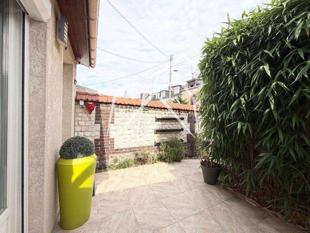 Maison de ville  103m²  jardin  belle opportunite  4 chambres  - photo 9