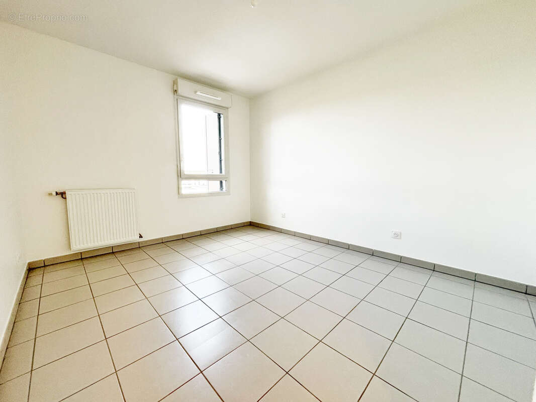 Appartement à SAINT-FONS