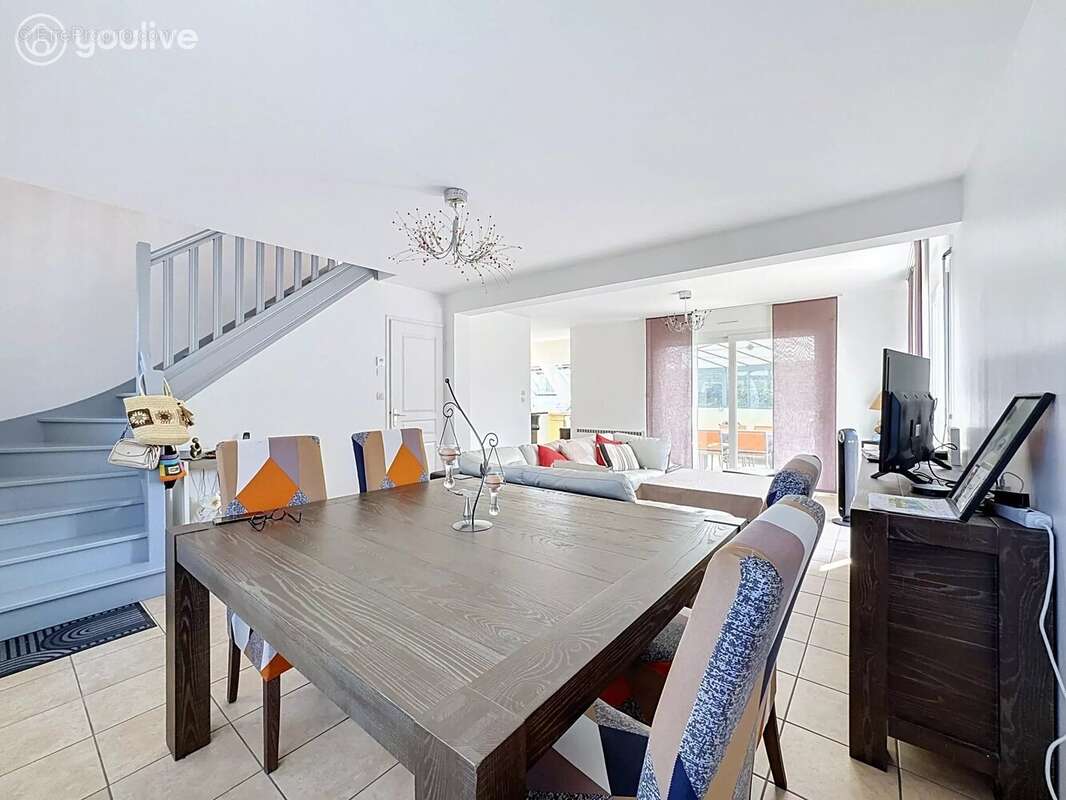 Belle maison de 2000 à deux pas des blancs sablons - photo 2