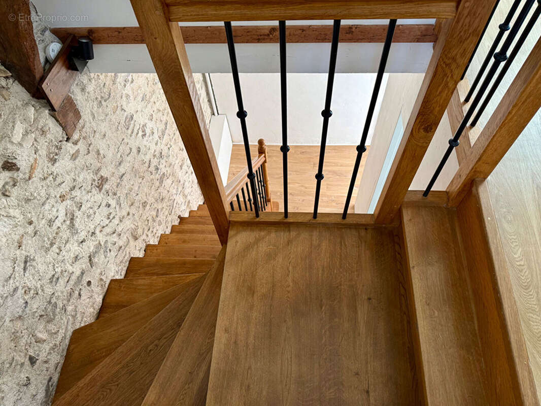 Maison à AZAY-SUR-CHER