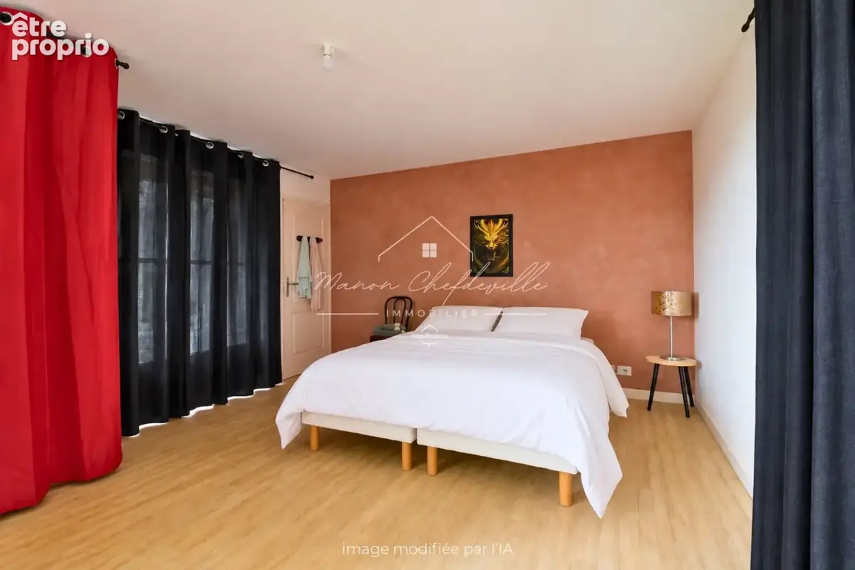 Maison de 200m² – 7 pièces - CHALVIGNAC (15) - photo 8