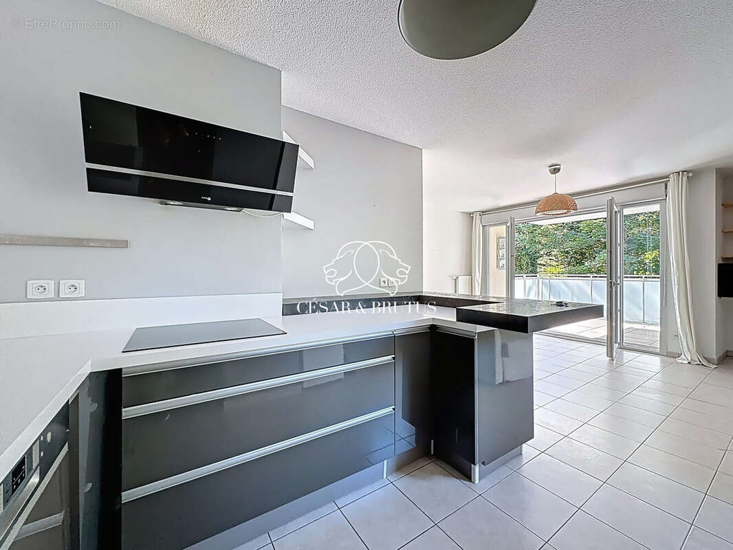 Appartement à SAINT-CYR-AU-MONT-D'OR