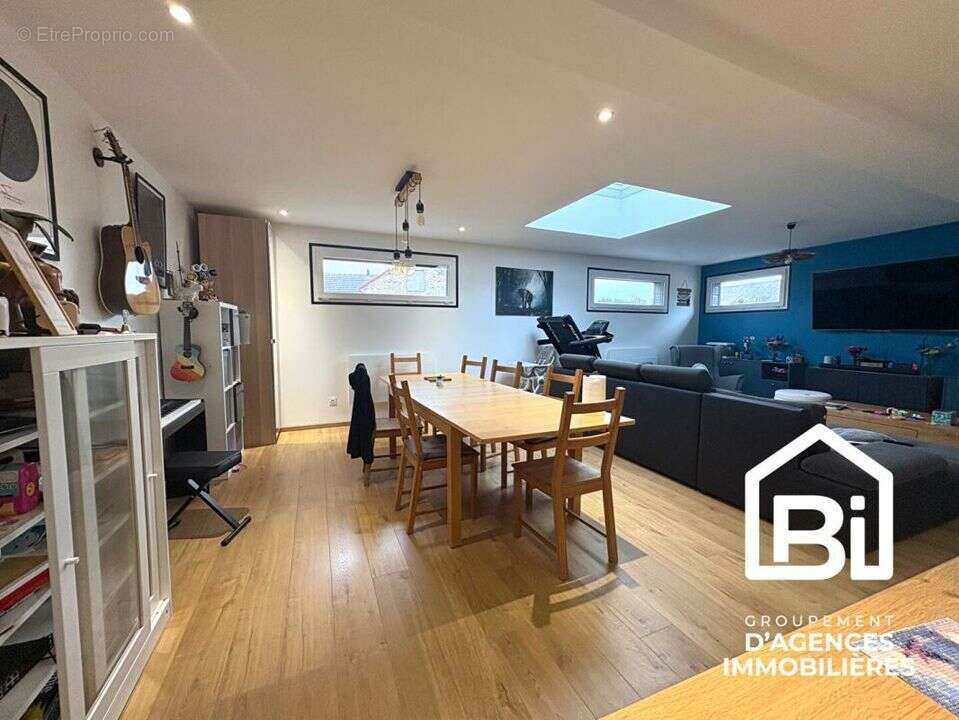 Maison à VILLERS-BOCAGE