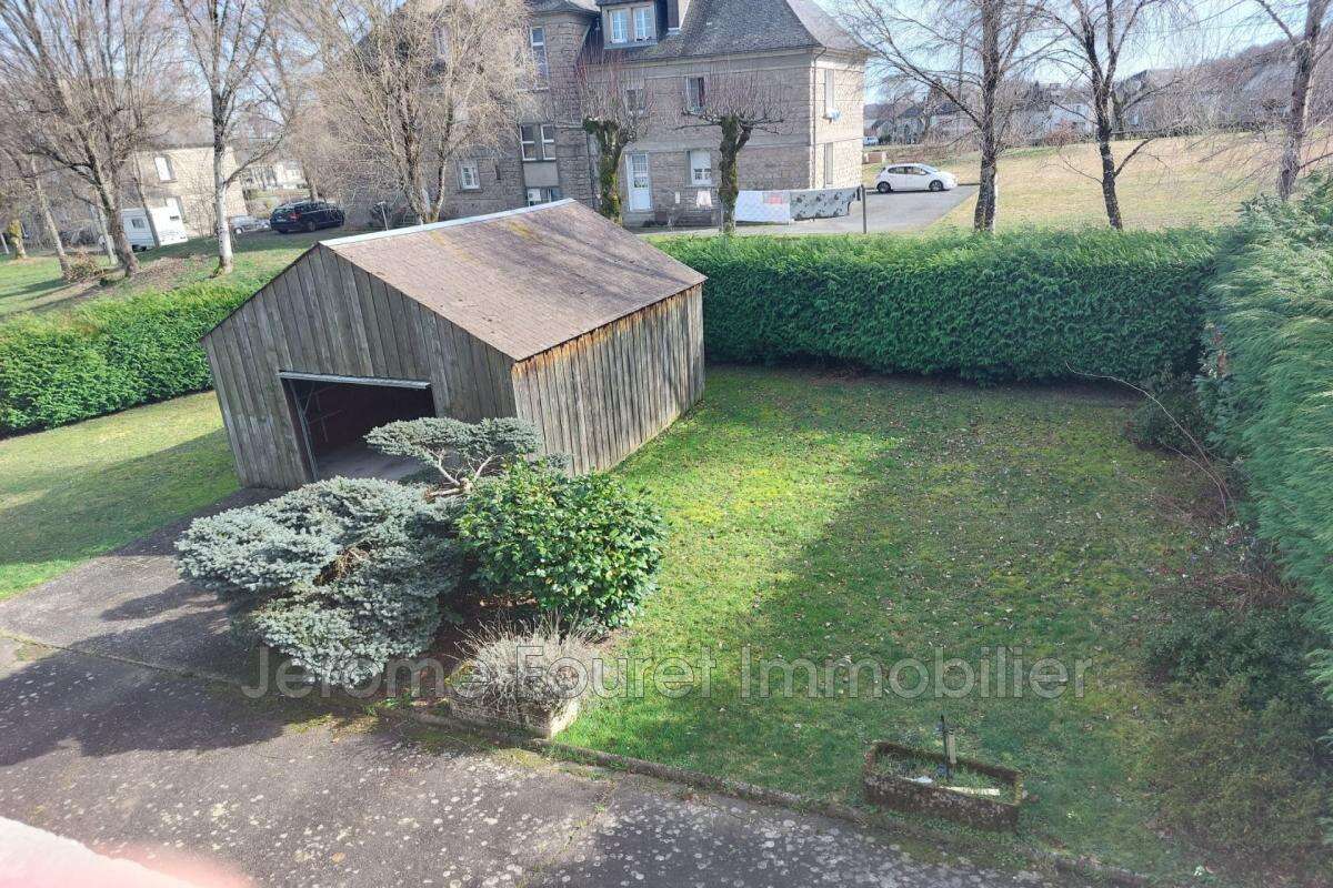 Maison à EGLETONS