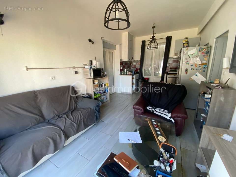 Maison à SAINT-MARTIN-DES-CHAMPS