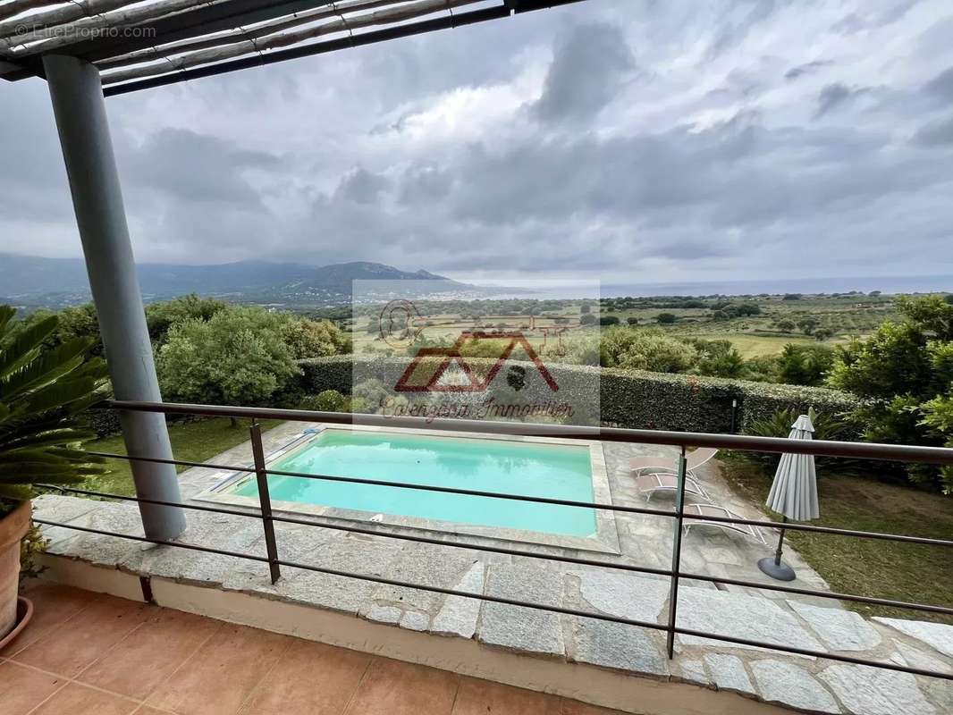 Maison à L'ILE-ROUSSE