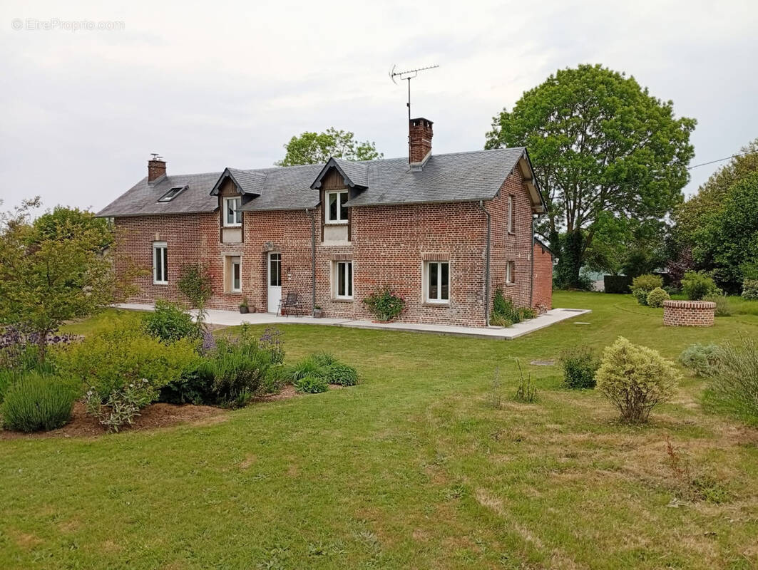 Maison à VIMOUTIERS