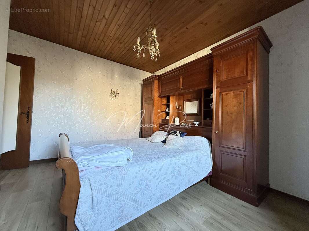 Maison 150 m² à Rodes  - photo 16