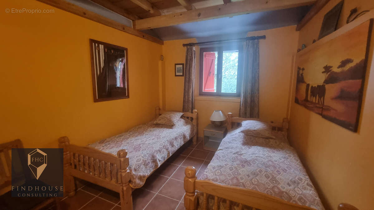 Maison à L'ISLE-EN-DODON