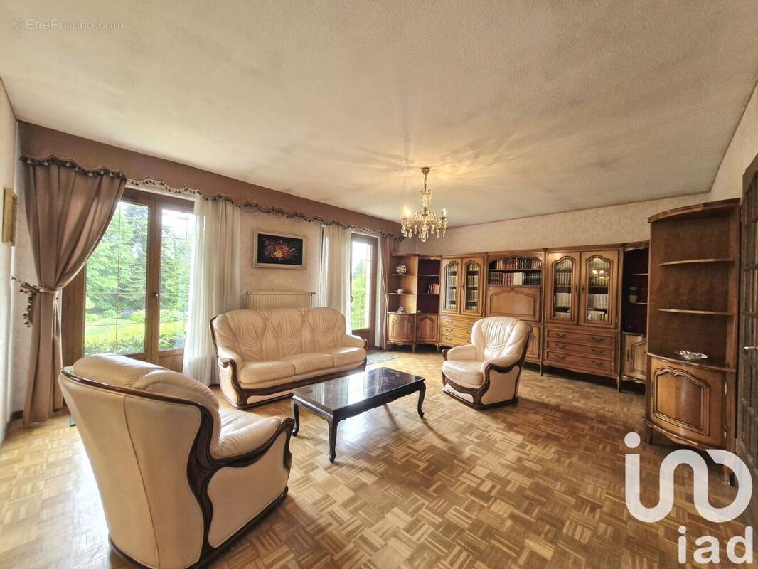 Photo 1 - Maison à MARLY