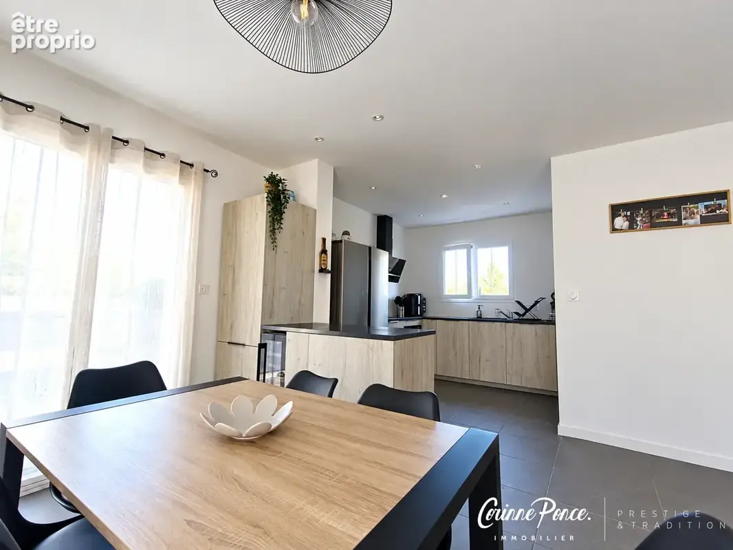 Vauvert maison pavillonnaire avec piscine corinne ponce immobilier - photo 2