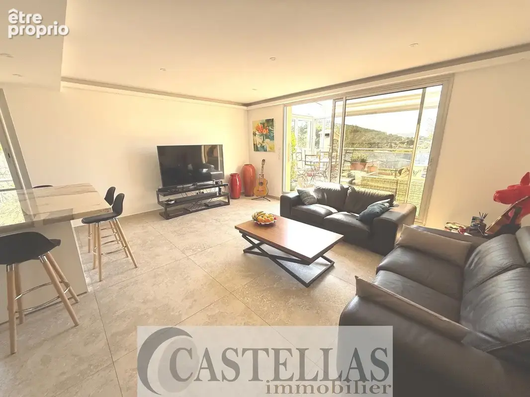 Appartement à CARNOUX-EN-PROVENCE
