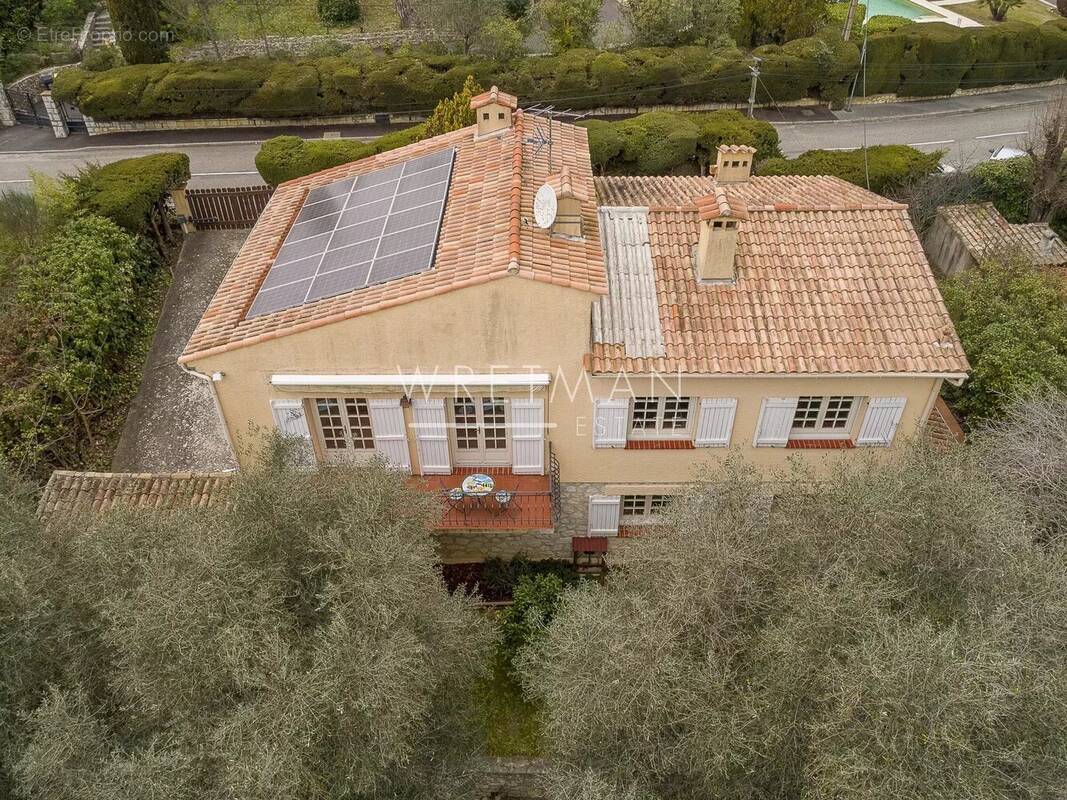 Maison à MOUGINS