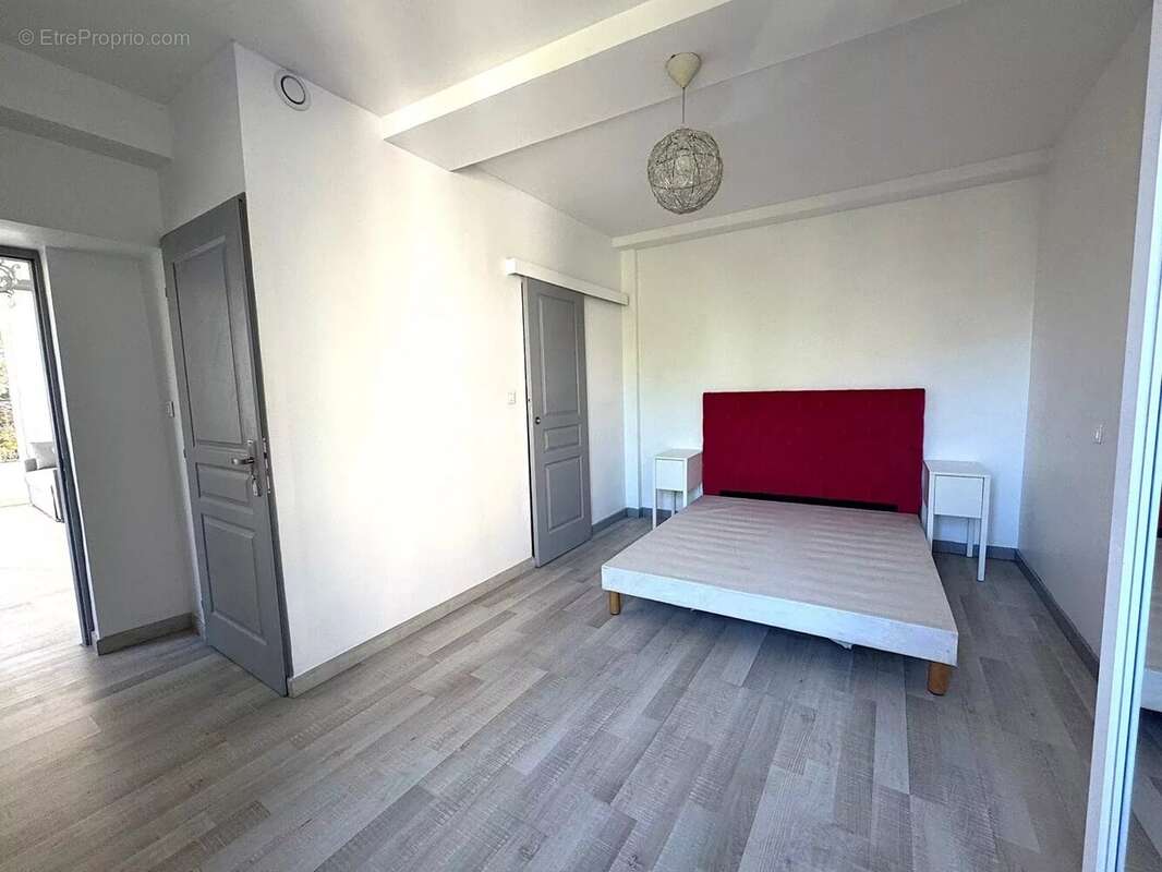 Appartement à LA TURBIE