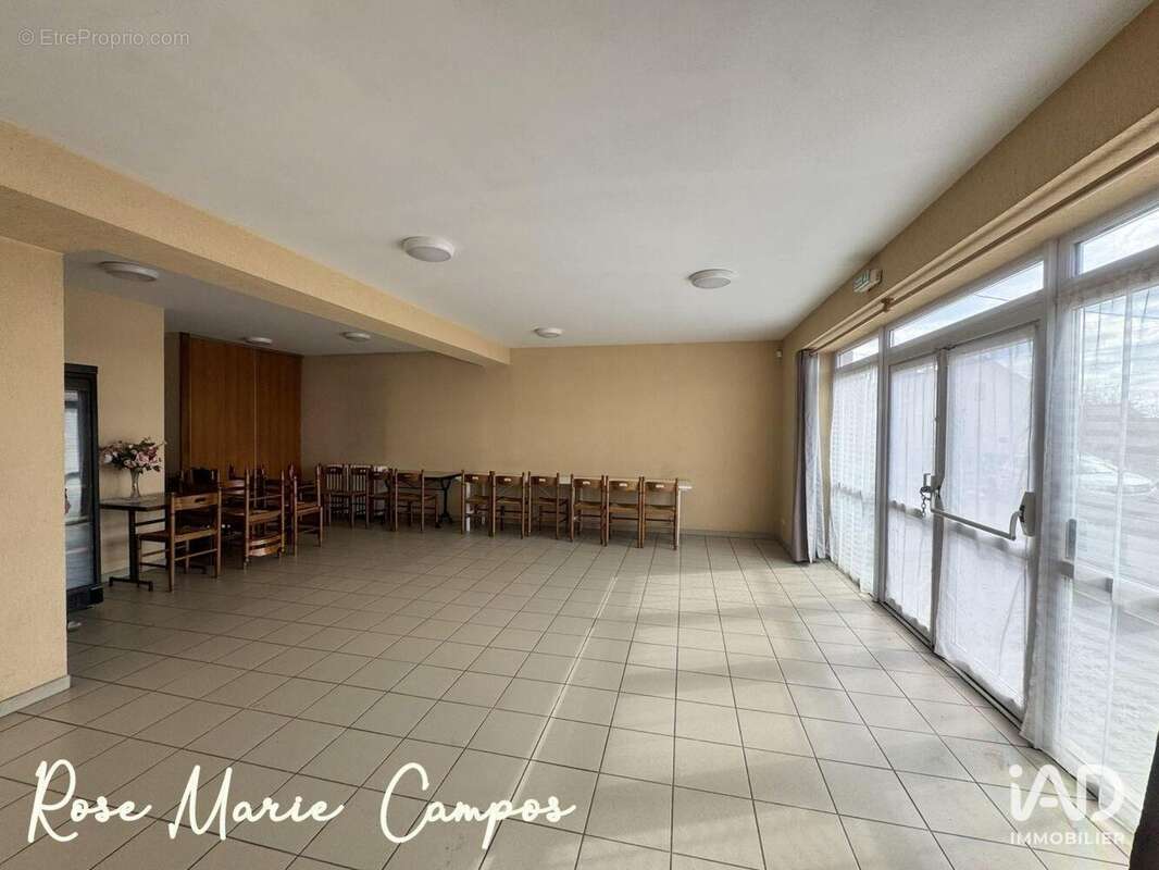 Photo 7 - Commerce à MONTCEAU-LES-MINES