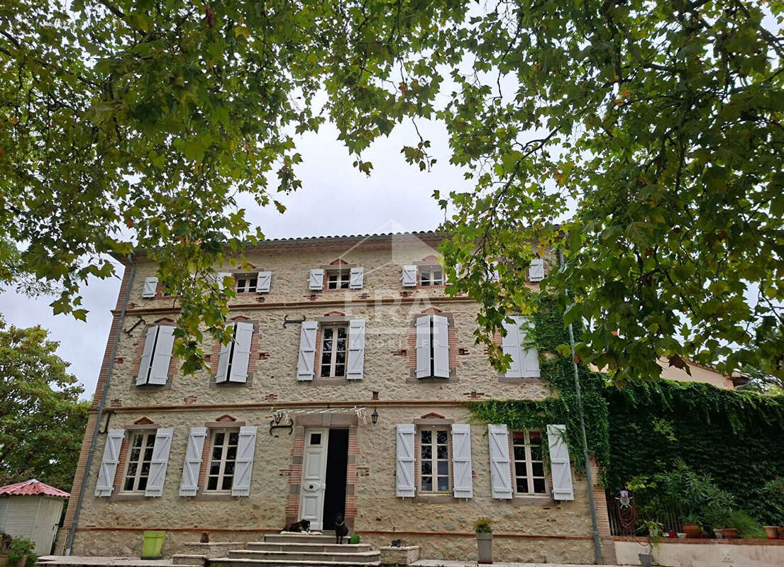Maison à CADALEN