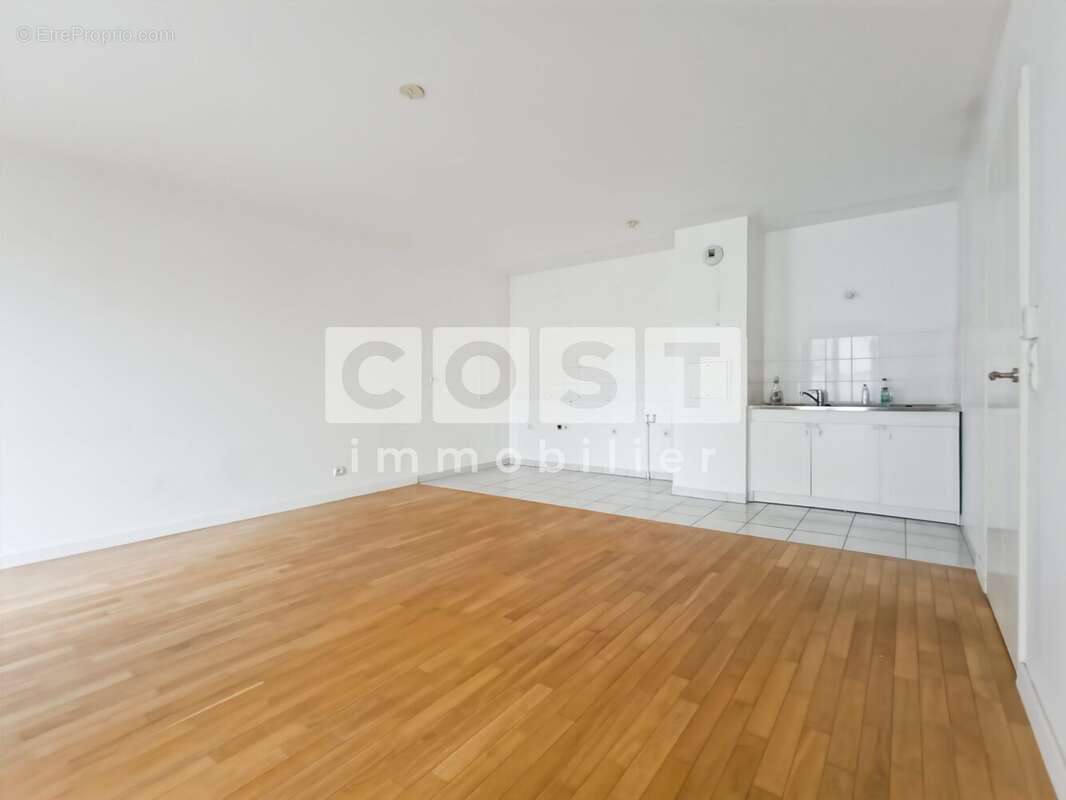 Appartement à ASNIERES-SUR-SEINE