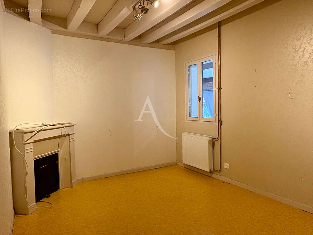 Maison à THESEE