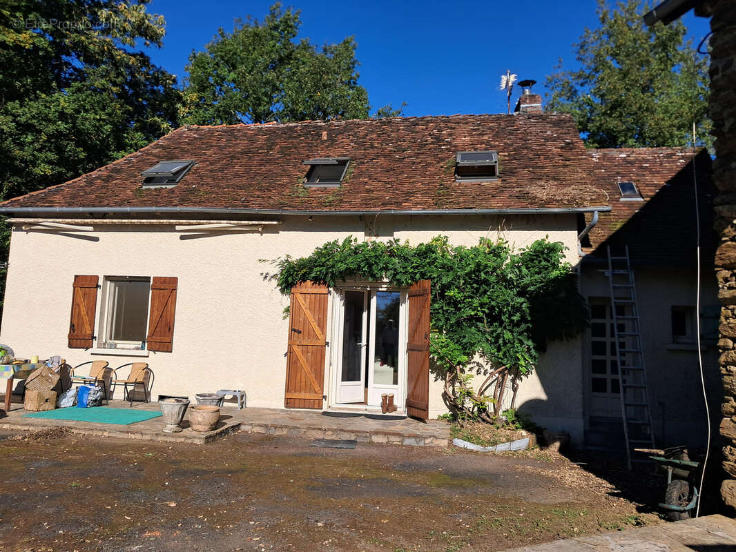 Maison à LUBERSAC