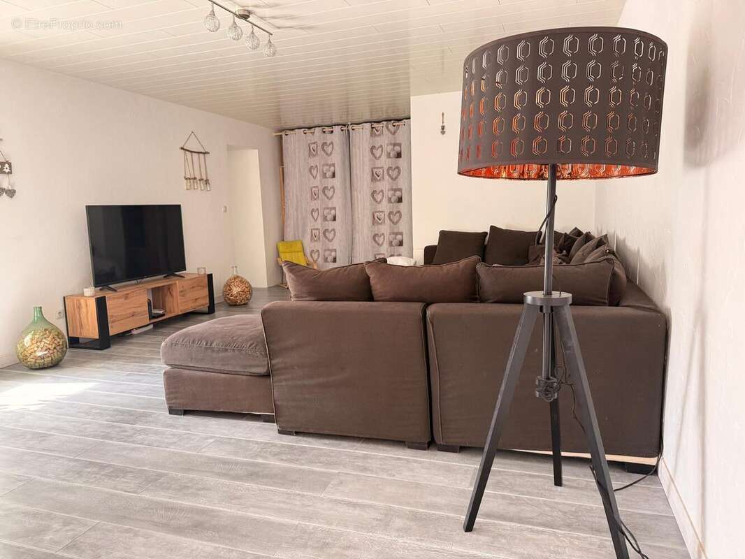 Photo 8 - Maison à RIOZ