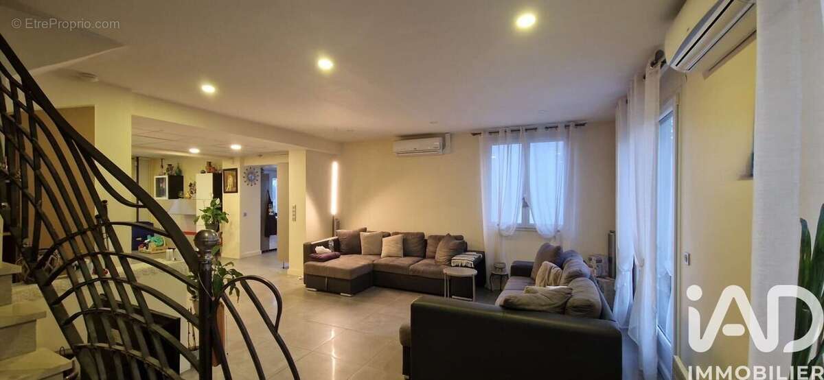 Photo 8 - Maison à VILLIERS-LE-BEL