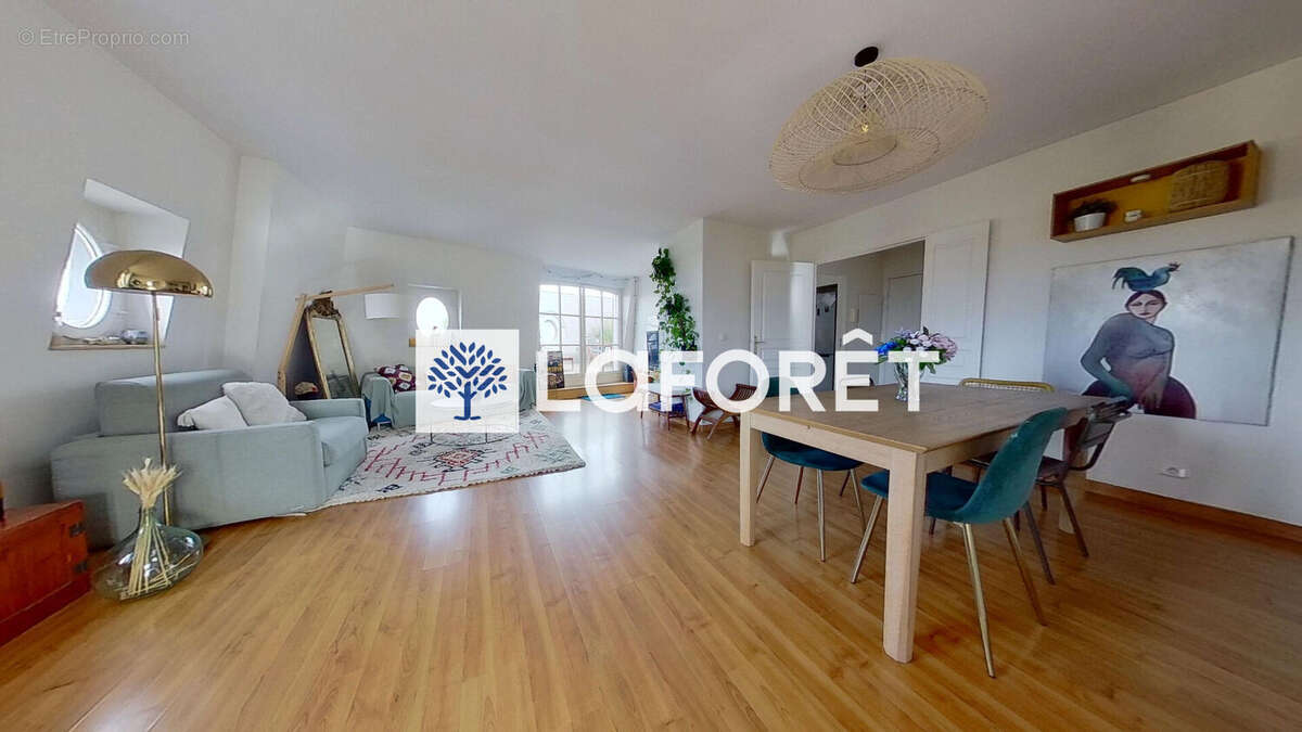 Appartement à NOISY-LE-ROI
