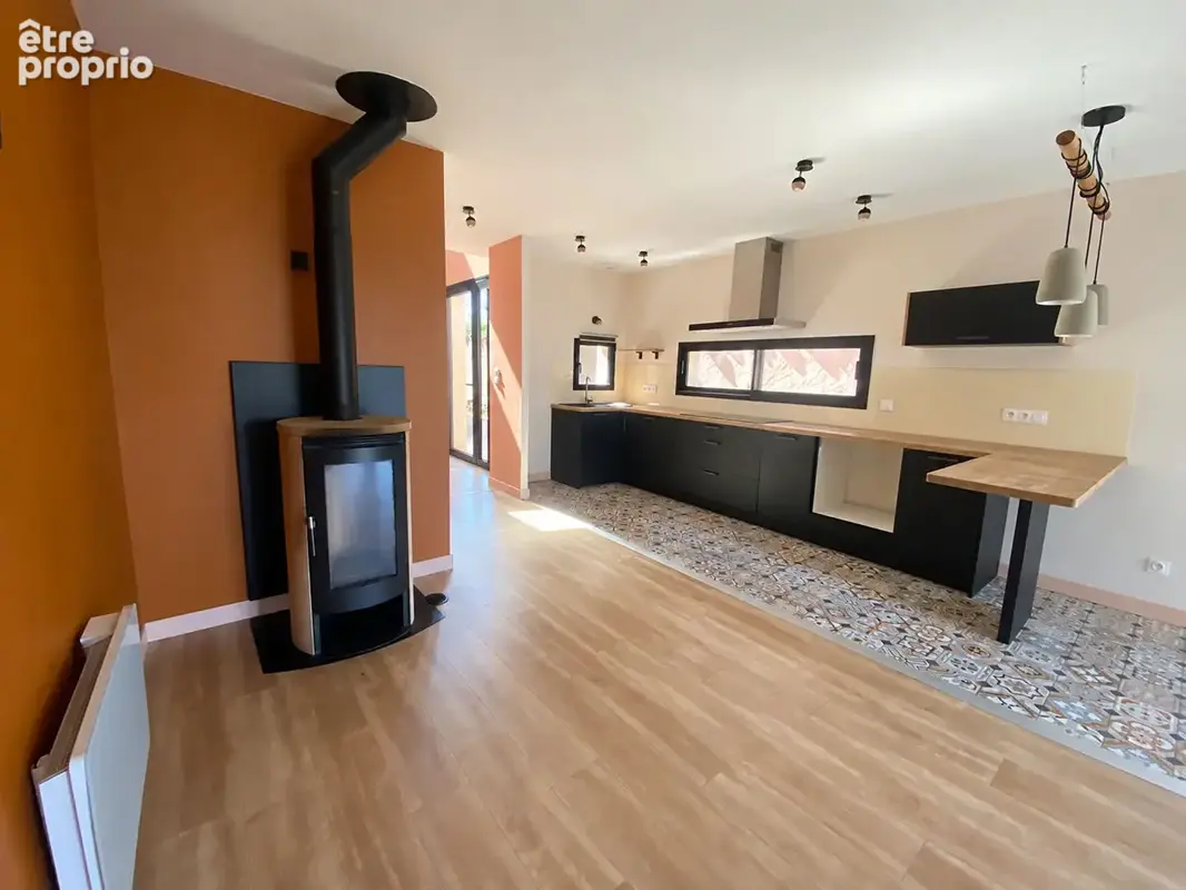 Photo Maison à Neulise au prix de 279 000€