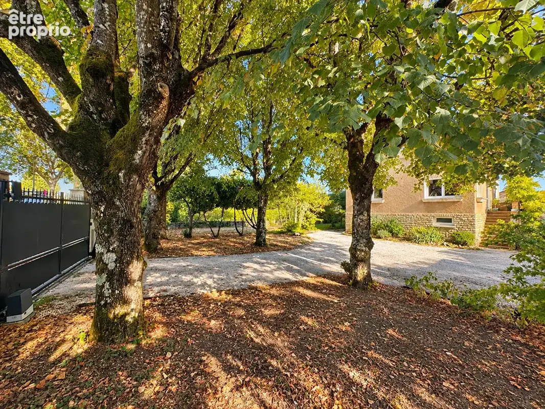 Photo Maison à Beaune au prix de 335 000€