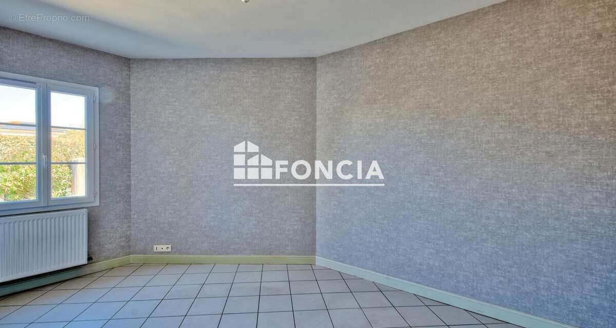 Maison à SAINT-XANDRE